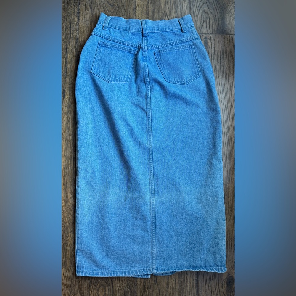 90s Blue Denim Midi Skirt with Button Front - Picture 3 of 3